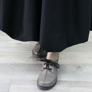 Low-top Sneakers