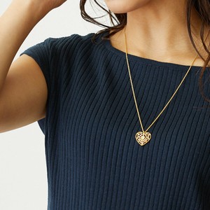 Gold Chain Necklace Pendant Jewelry Openwork Pattern Made in Japan