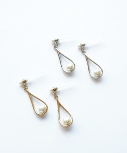 Pierced Earringss Ceramic Made in Japan