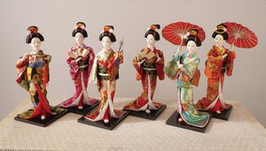 【即納可能】日本土産の定番　日本人形　9インチ　6型アソート
