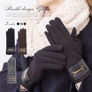 Buckle Design Glove