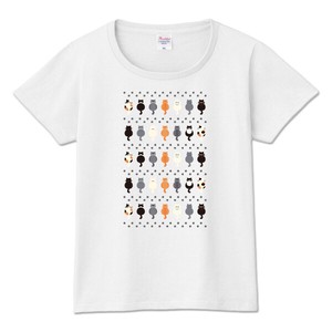 Tシャツ カットソー「7匹の猫&あしあと」レディースサイズ  M/L 綿100% 動物柄 女性向け 春夏秋 インナー