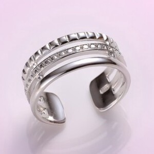 シルバー3連デザイン　フリーサイズリング　指輪