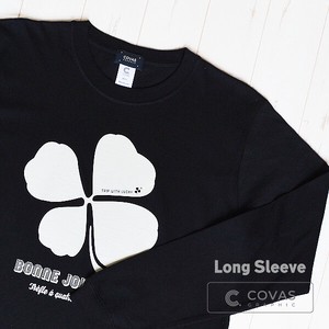 T-shirt Clover Long T-shirt black Printed Unisex