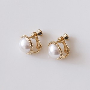 Clip-On Earrings Gold Post Simple