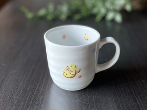 日本製　窯元直送　干支 子ども食器・マグカップ【丑（うし）】