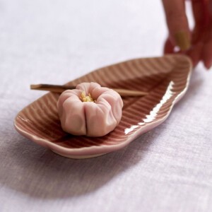 濑户烧 小餐盘 叶子 16cm 日本制造