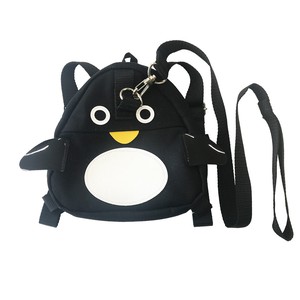 【日本製】　迷子ひもリュック　ペンギンAAA　ハーネス　リュック型　　黒　赤　子供
