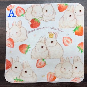 いちごタオルハンカチ いちご/たけいみき strawberry towelhandkerchief/MIkiTakei