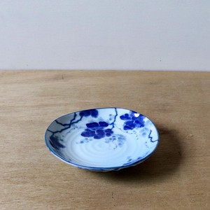 藍染ぶどう　プレート5サイズ【美濃焼　小皿　中皿　取り皿　盛皿　大皿　日本製　和食器】ヤマ吾陶器