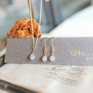 18 Natural Diamond Gray Diamond Pierced Earring Necklace Set