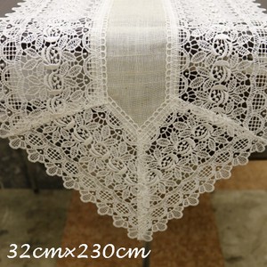 Table runner Lace Interior