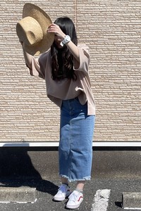 Cardboard Box Knitted Big Silhouette Round Neck Gaucho Pants