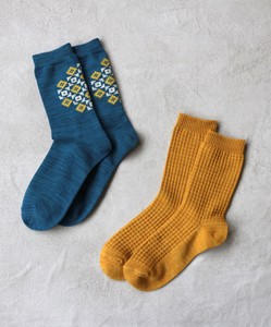 2 Pairs Socks Crest Waffle Crew Socks