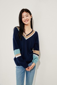 Sweater/Knitwear Navy V-Neck