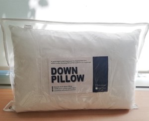 Pillow Feather Size L