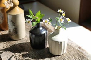 Mashiko Ware Single Flower Vase