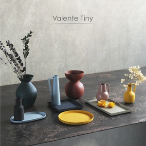 アイアンの素材感のフラワーベース 【Valente Tiny】ヴァレンテ タイニー/HUNT9