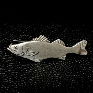 日本製 ネクタイピン タイバー スズキ 魚