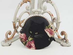 「薔薇と黒猫・ブラック」がま口ポーチ・コインケース（口金8.5センチ）