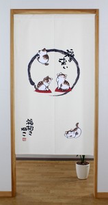 【和風のれん】 招き猫福よこい 85×150　アイボリー