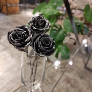 ■鉄色■ MetalRose【small】 鉄の薔薇