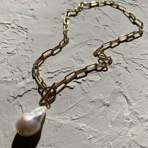 Big Freshwater pear Necklace