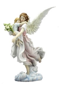 赤ちゃんを抱いた守護天使彫像 カトリック 彫刻 出産祝い 産院 出産祝い 結婚祝い(輸入品