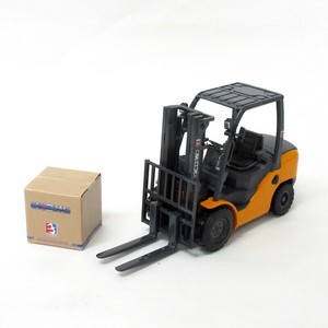 ダイキャスト　重機　フォークリフト車