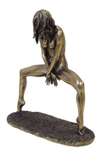 脚を開くダンサー像、ヌード女性像 モダンアート ブロンズ風高さ 約23cm彫像 彫刻(輸入品)