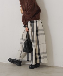 Big Checkered Long Skirt