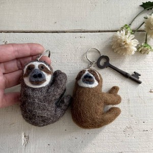 Wool Felt Sloth Key Ring Tray