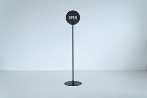 OPEN & CLOSED SIGN