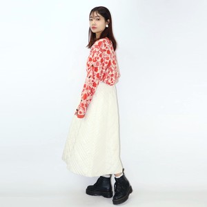 Classic Flower Button Knitted Pullover