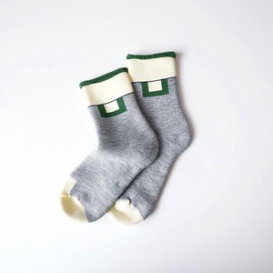 【2022新作】WINDOW（ウィンドウ）- fluffy socks