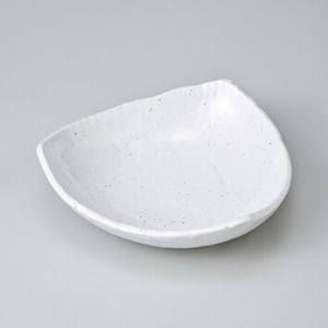 白釉三角鉢 [minoware Mino ware 美濃焼]「2022新作」
