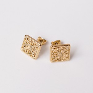 Pierced Earring Gold Post Simple