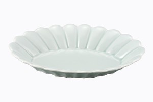 キクワリ（青磁）　楕円皿（大）　【日本製　波佐見焼　皿】
