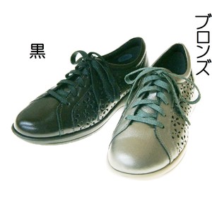 【再セール品】《5E》コンフォートのパンチング靴！！ラメ入り紐がお洒落なミセスに♪♪【日本製】