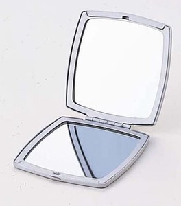 Daily Necessity Item Compact
