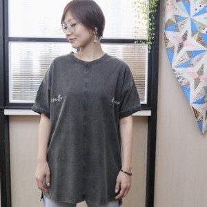 T-shirt embroidery