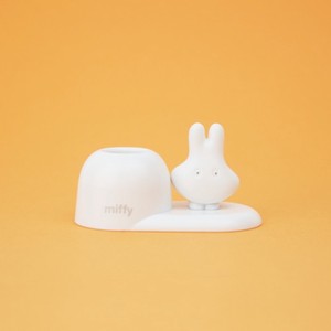 Toothbrushe Miffy Ghost