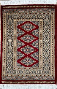 手織り絨毯　玄関マット　ウール100％　約60x90cm　レッド　パキスタン製　ラグ　民族柄【17038】