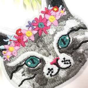 Brooch Embroidery Flower Cat Animal