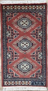 手織り絨毯　ラグ　ウール100％　約50x80cm　ピンク　パキスタン製　玄関マット　民族柄【36277】