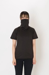 Processing Face Mask Attached Short Sleeve T-shirt