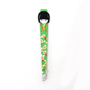 Nail Clipper/Nail File Kokeshi Doll Tweezers Kimono Green