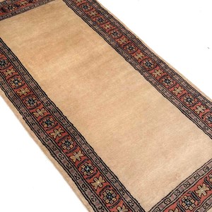 手織り絨毯　ラグ　約60x120cm　ウール100％　ベージュ　パキスタン製　マット　ロング【13369】