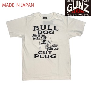 T-shirt bulldog