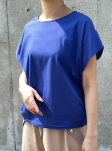 Blouse Cut And Sewn Silhouette